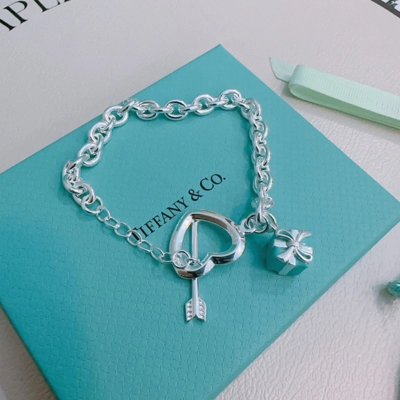 HighPerformance Tiffany Bracelets 252495