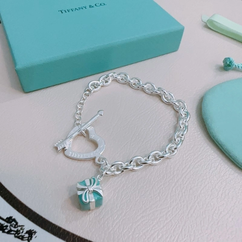 HighPerformance Tiffany Bracelets 252495