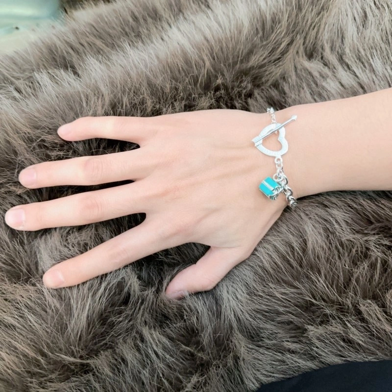 HighPerformance Tiffany Bracelets 252495