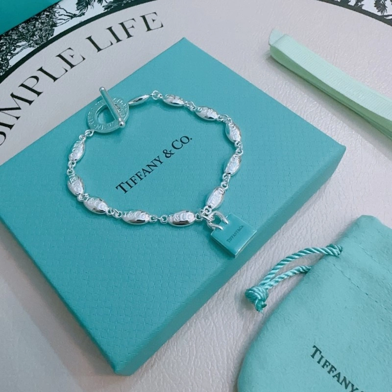 HighPerformance Tiffany Bracelets 252502