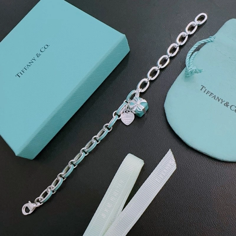 HighQuality Tiffany Bracelets 252467