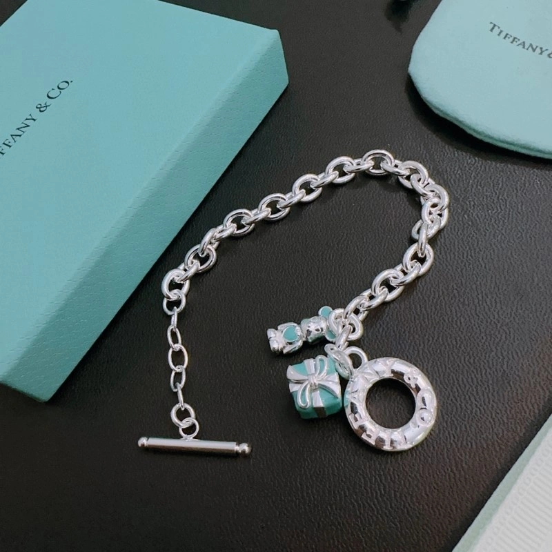 Tiffany Bracelets Youthful 252465