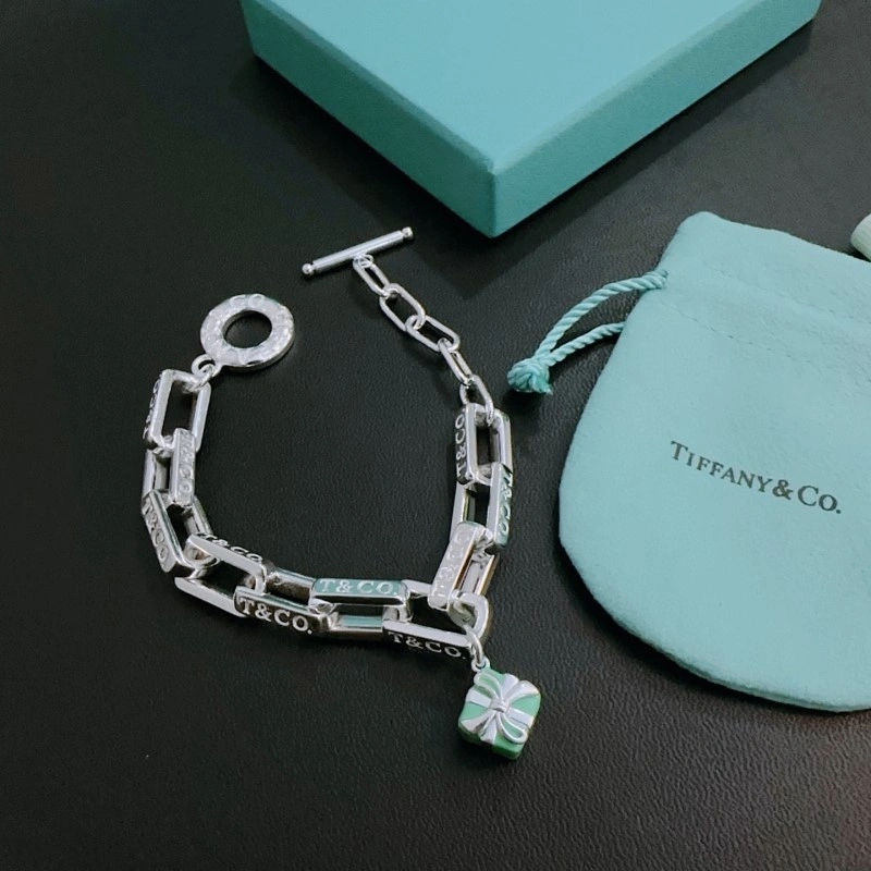 Cozy Tiffany Bracelets 252460