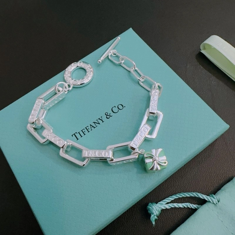 Cozy Tiffany Bracelets 252460