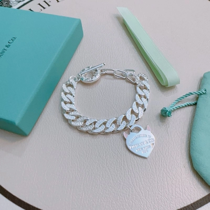 Comfortable Tiffany Bracelets 252461