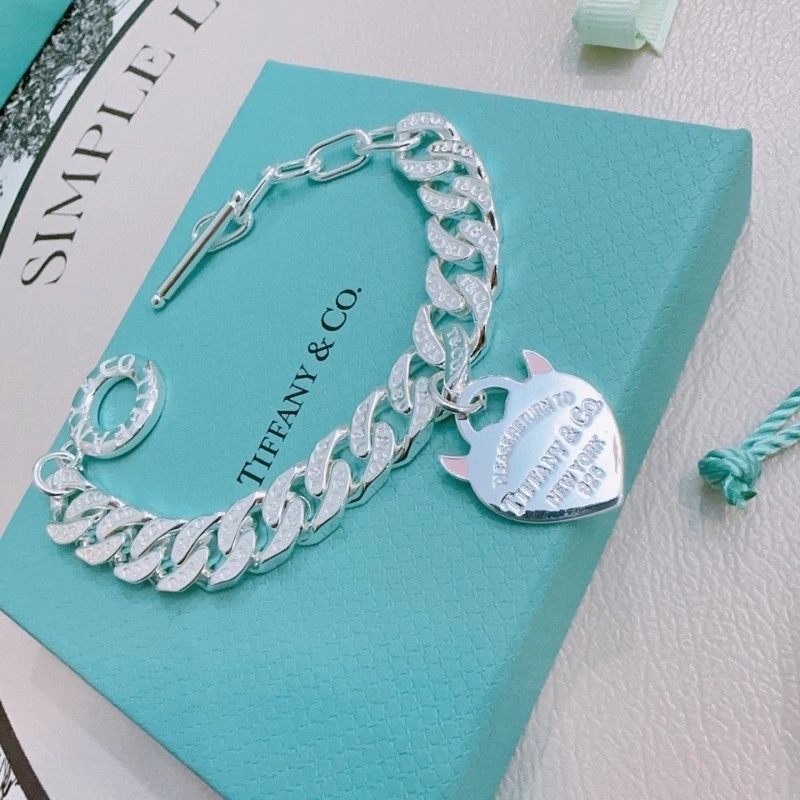 Comfortable Tiffany Bracelets 252461