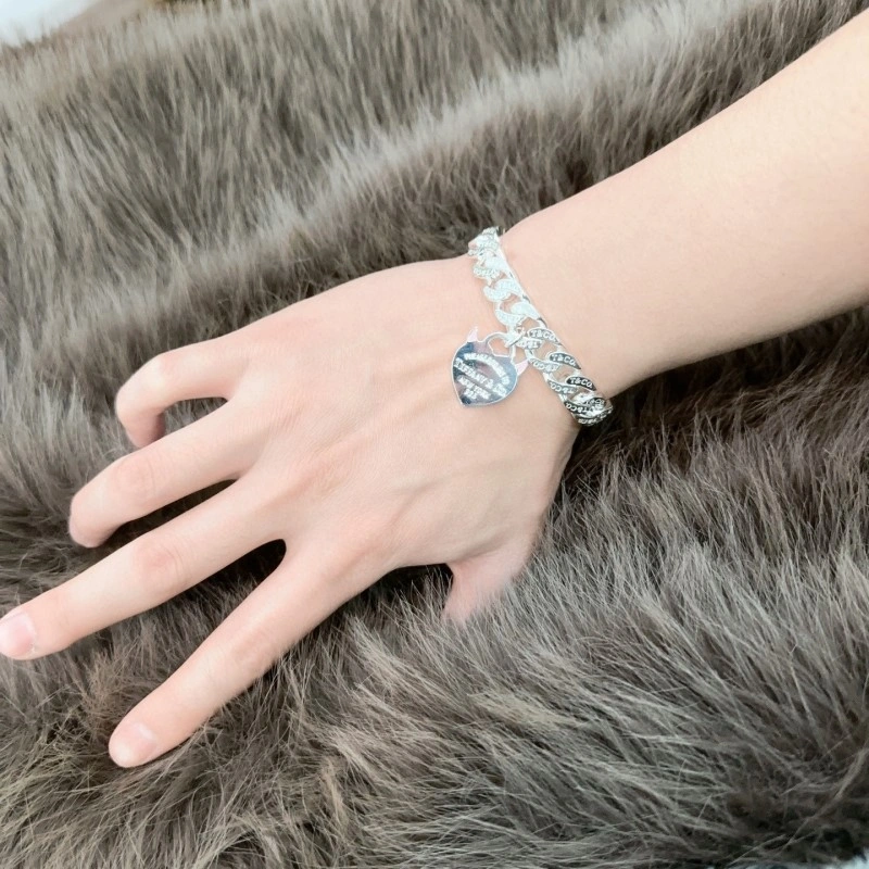 Comfortable Tiffany Bracelets 252461