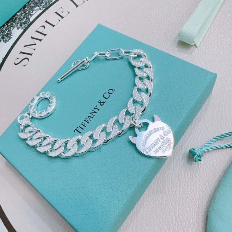 Comfortable Tiffany Bracelets 252461