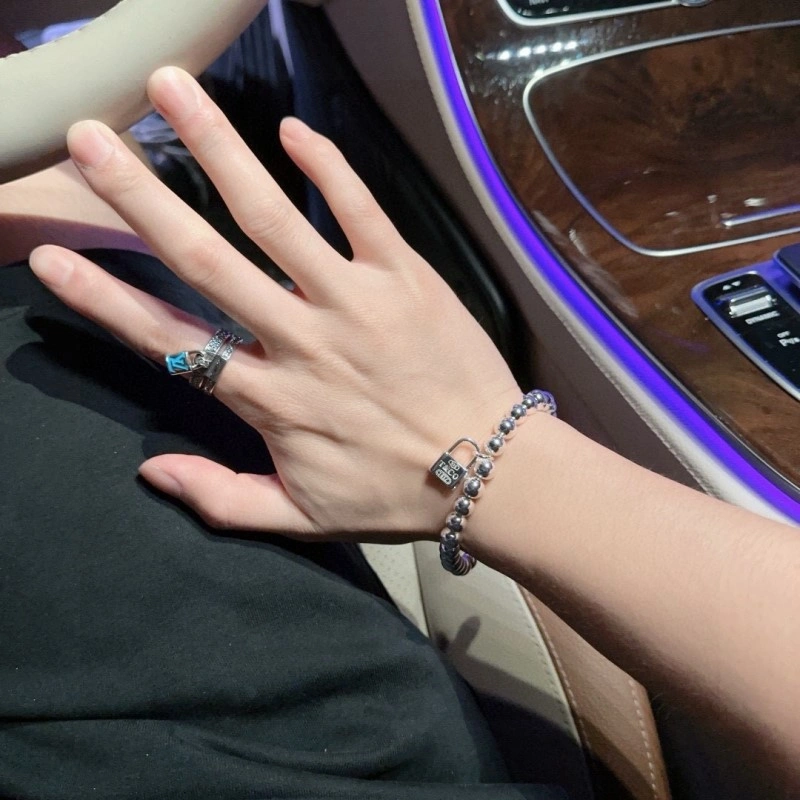 RelaxedFit Tiffany Bracelets 252443