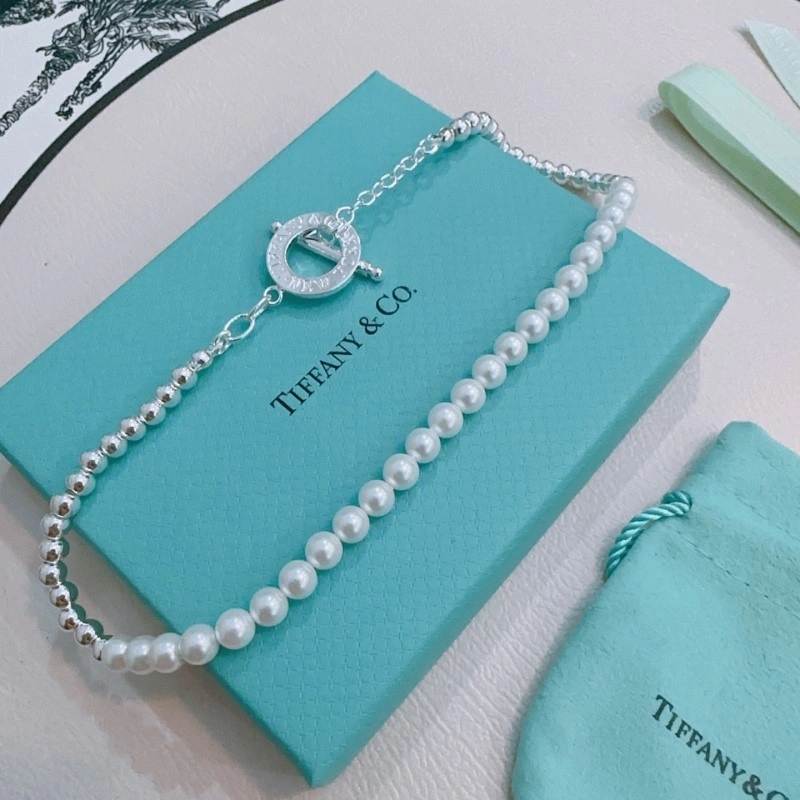 Cozy Tiffany Bracelets 252434