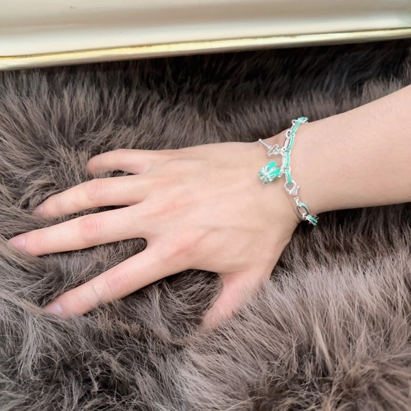 WrinkleFree Tiffany Bracelets 252454