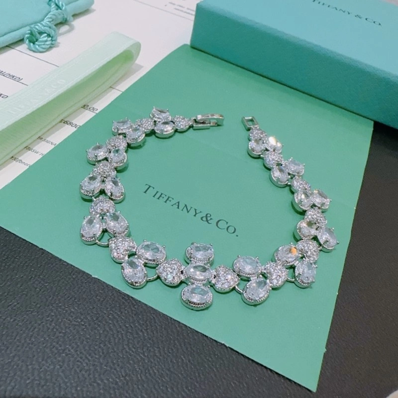 Modern Tiffany Bracelets 252448