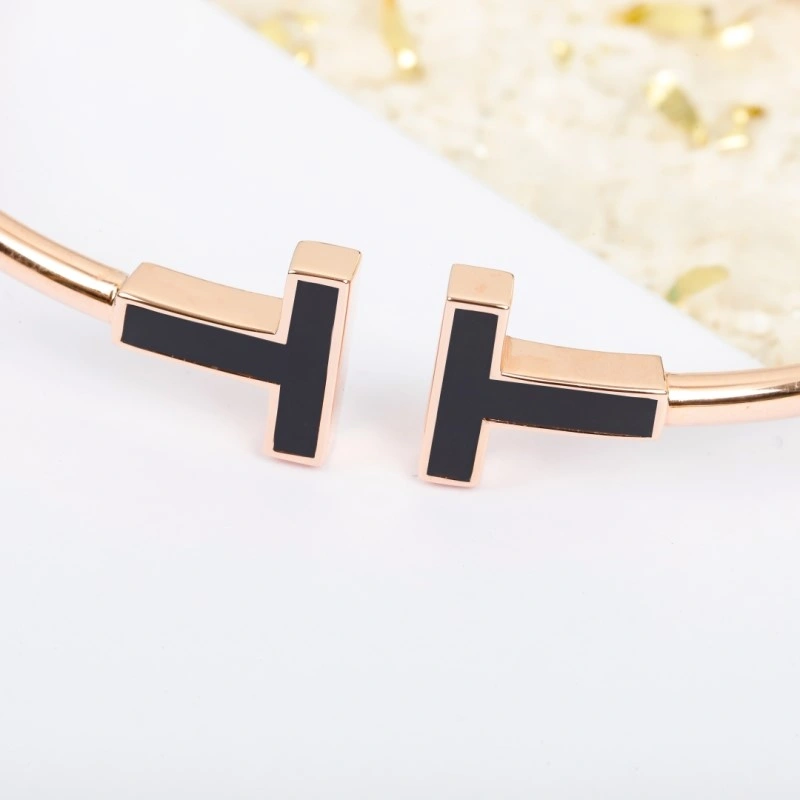 Tiffany Bracelets SmoothTexture 252430