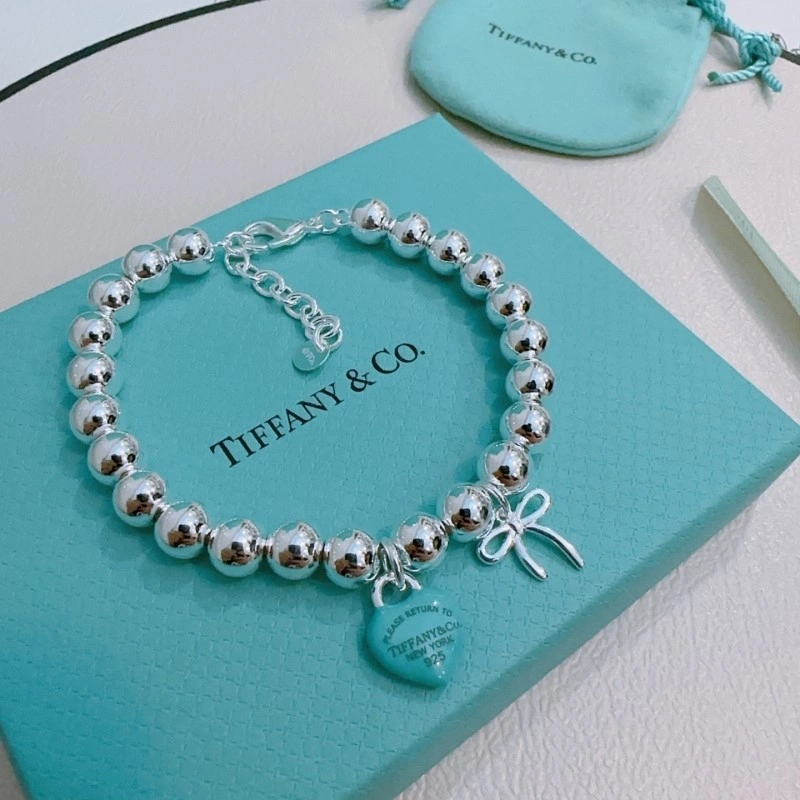 Tiffany Bracelets UrbanChic 252369