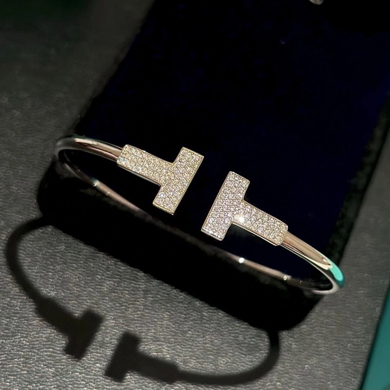 Effortless Tiffany Bracelets 252376