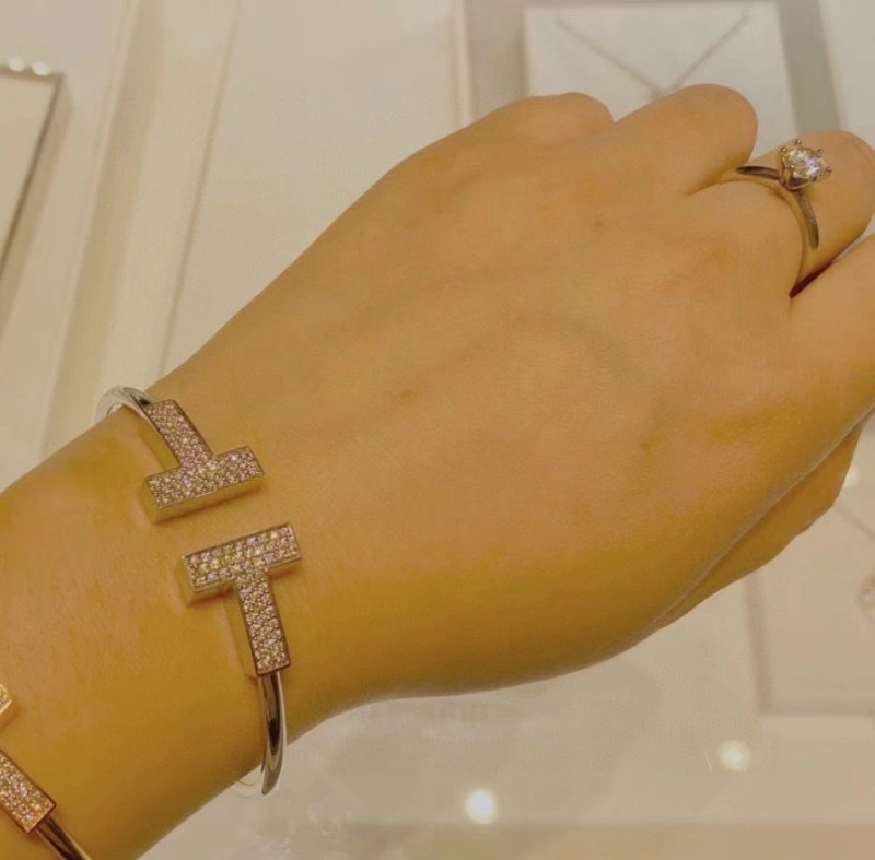 Effortless Tiffany Bracelets 252376