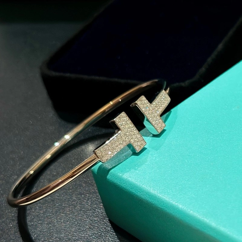 Effortless Tiffany Bracelets 252376