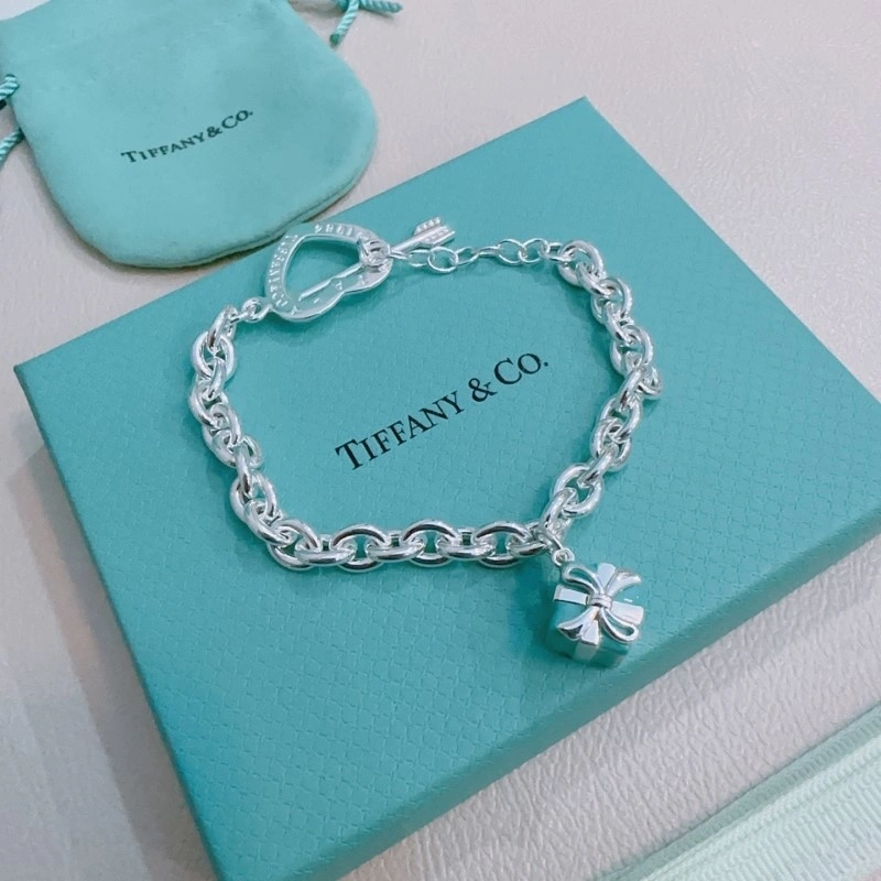 Tiffany Bracelets WellDesigned 252354