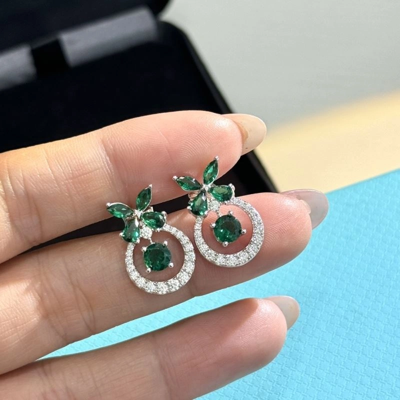 Minimalist Tiffany Earrings 253876