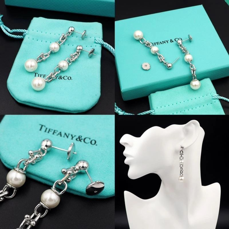 Tiffany Earrings Lightweight 253840