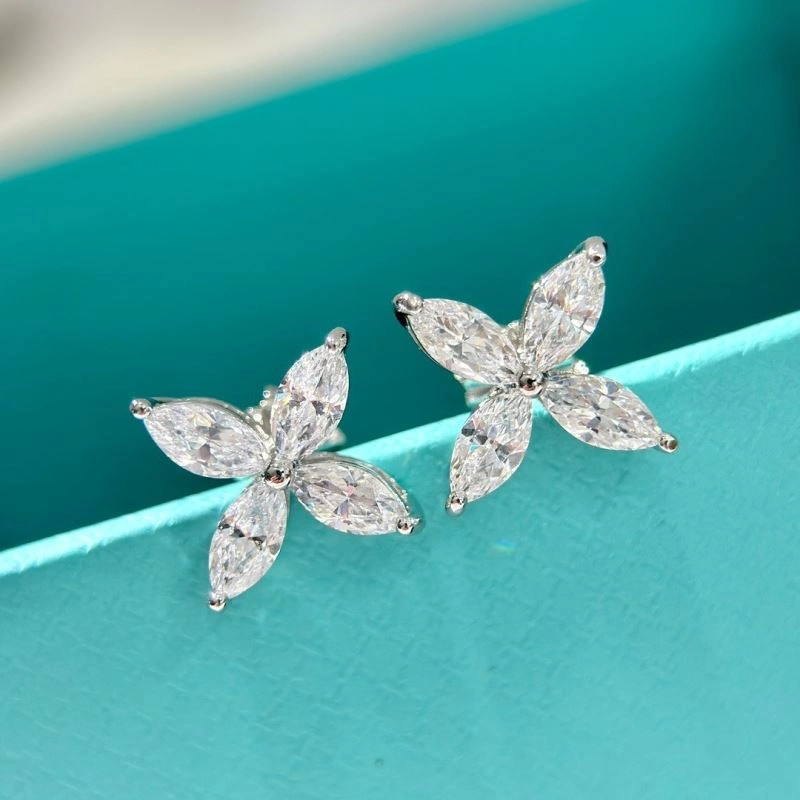 Tiffany Earrings Snug 253972