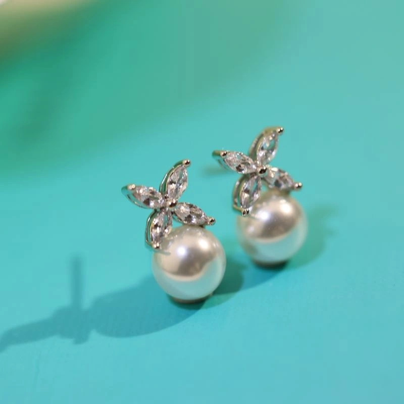 Tiffany Earrings SmoothTexture 253937
