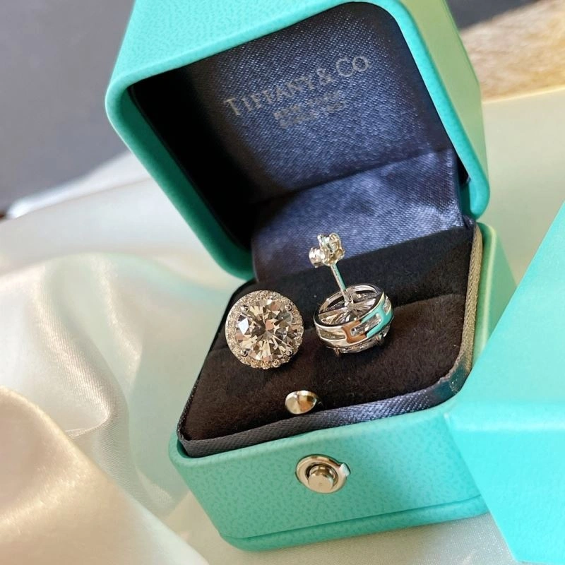 Tiffany Earrings Tailored 253936