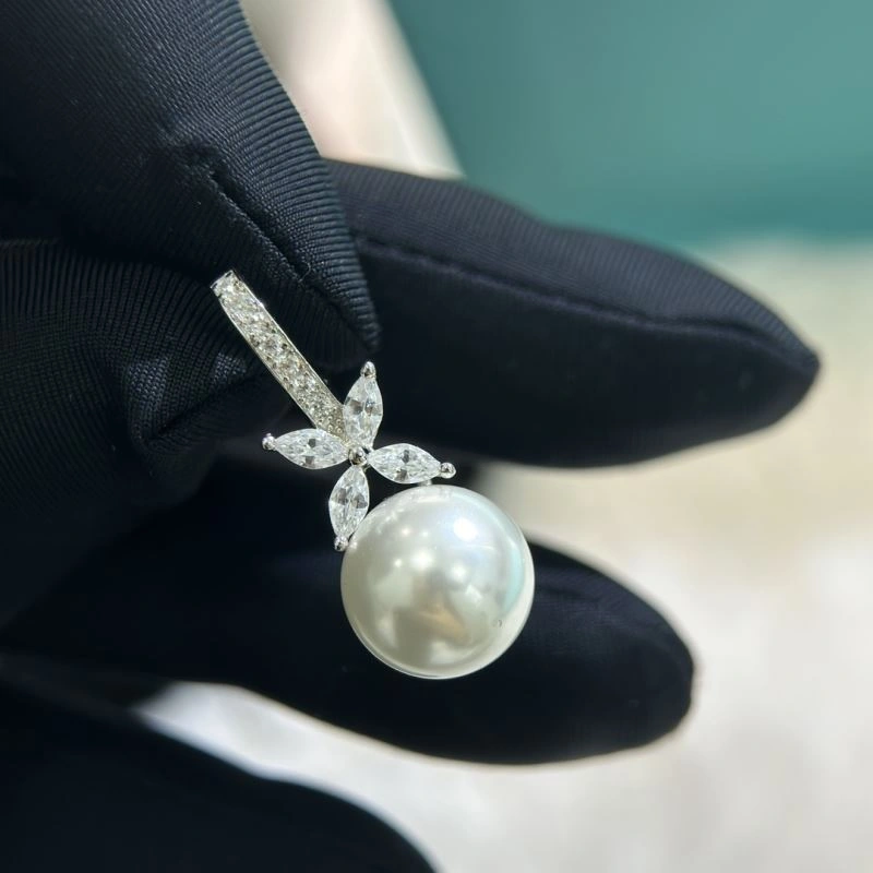 Tiffany Earrings DailyWear 253795