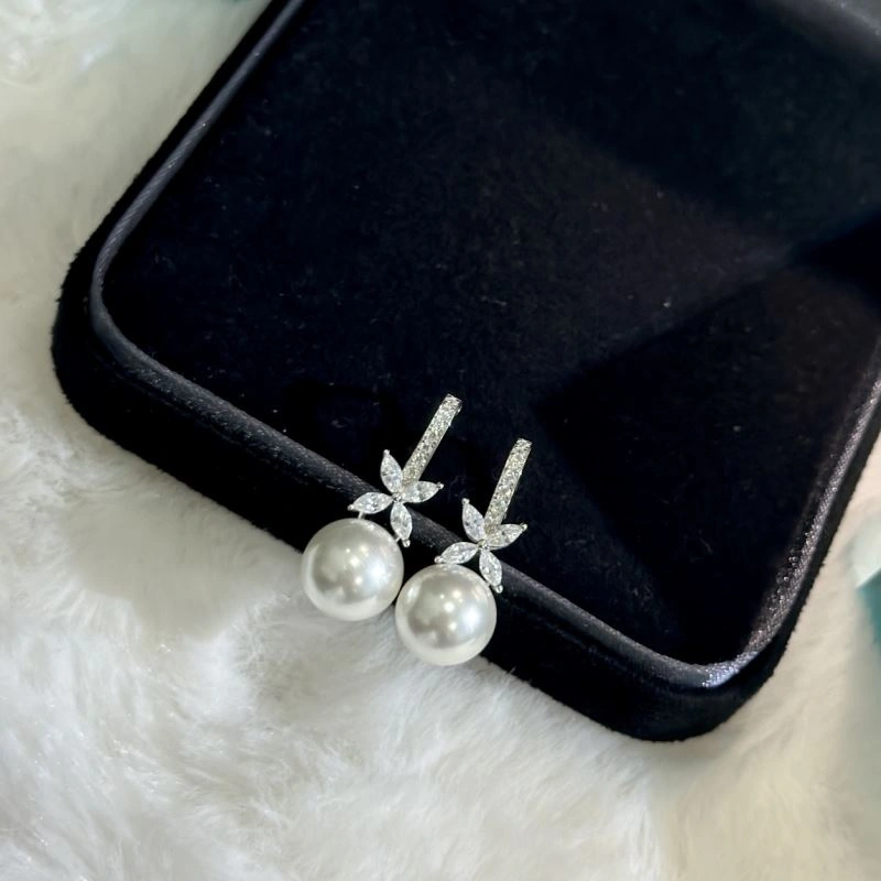 Tiffany Earrings DailyWear 253795