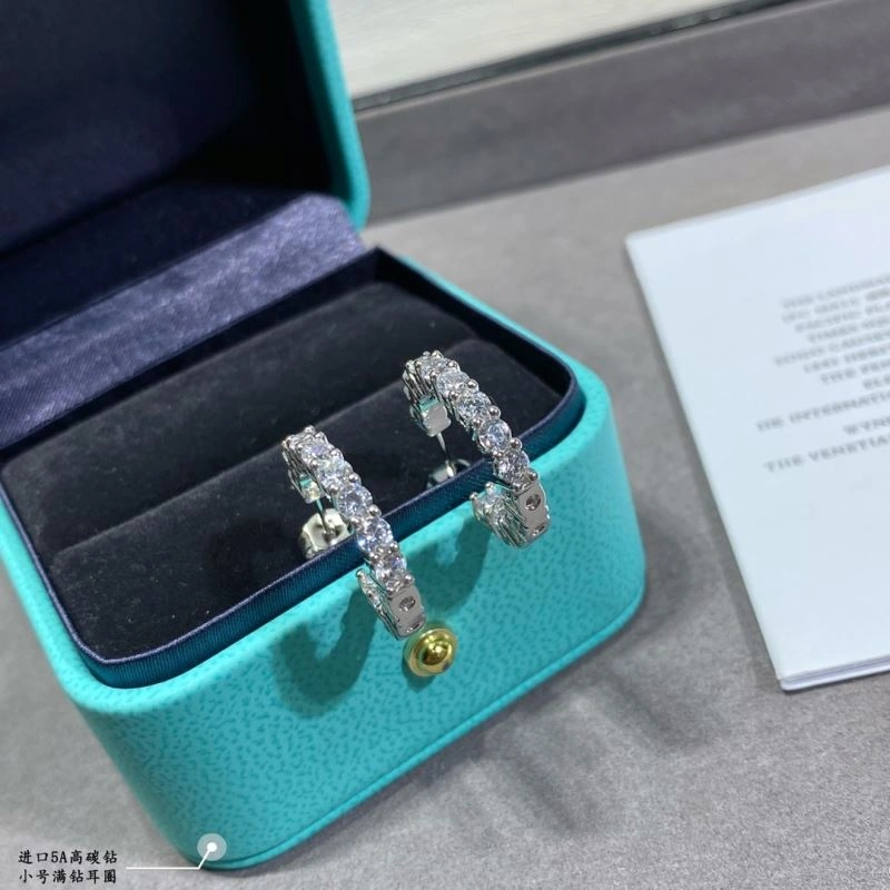 Tiffany Earrings TechFriendly 253808