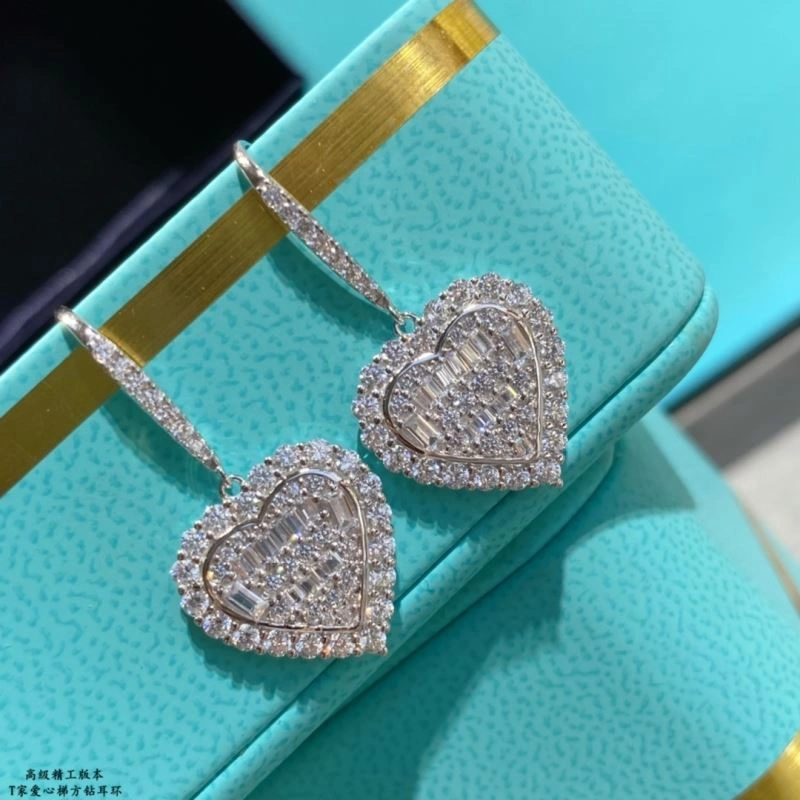 Tiffany Earrings Tailored 253777