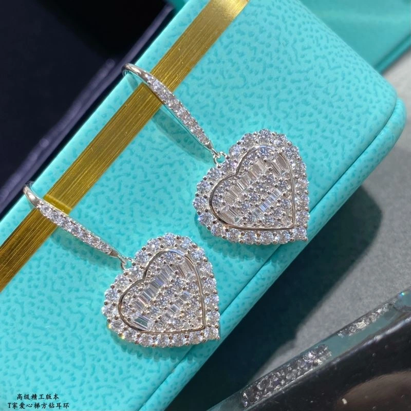 Tiffany Earrings Tailored 253777