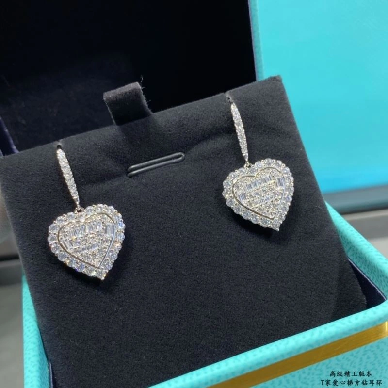 Tiffany Earrings Tailored 253777