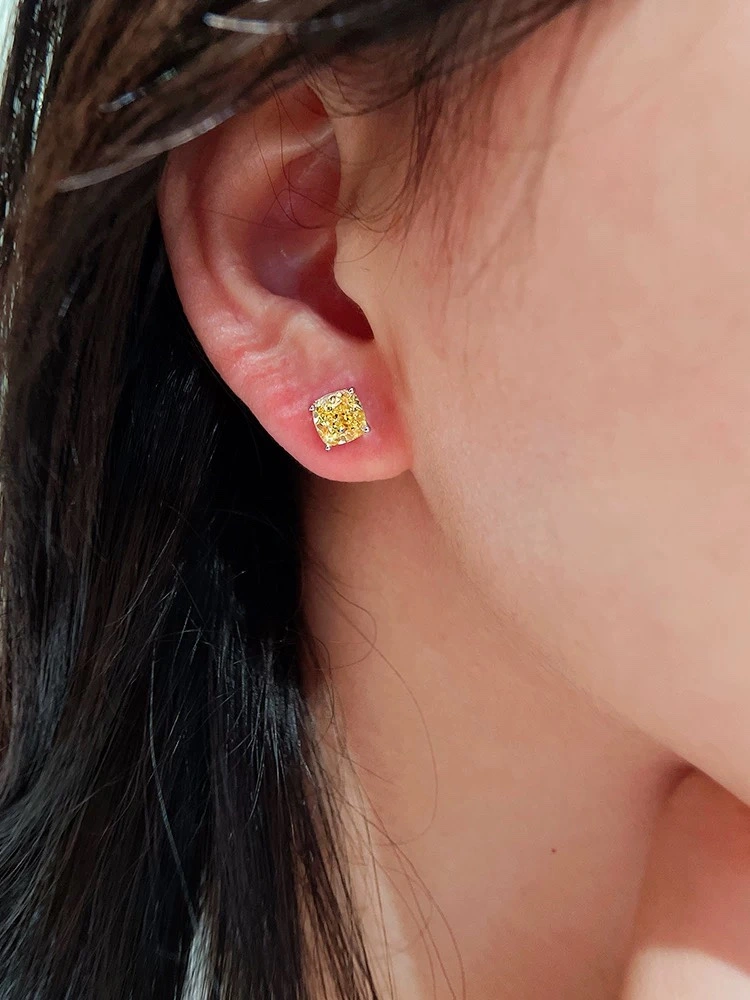Compact Tiffany Earrings 253747