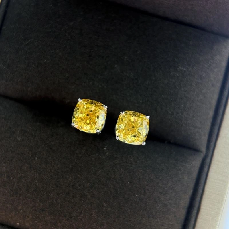 Compact Tiffany Earrings 253747