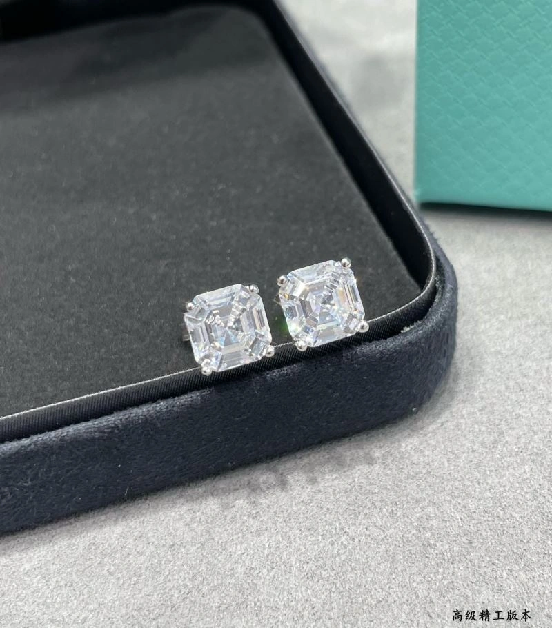 Compact Tiffany Earrings 253627