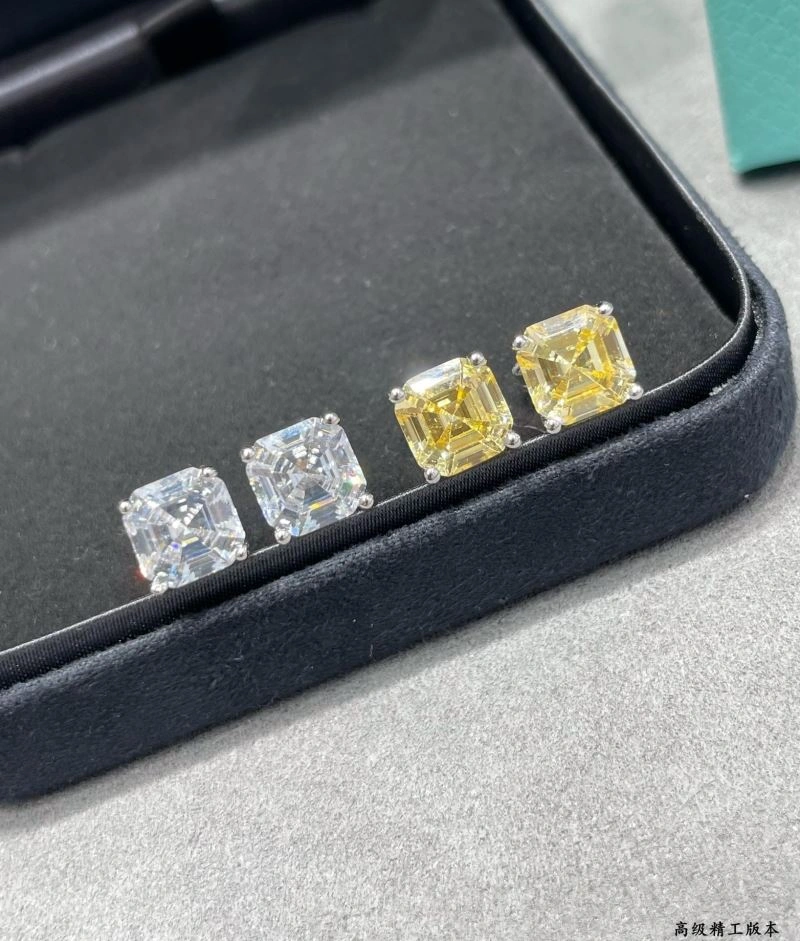 Compact Tiffany Earrings 253627