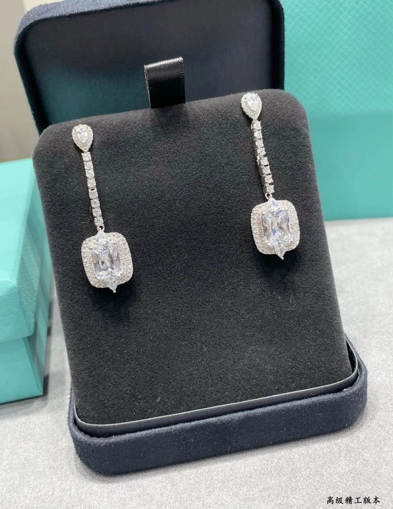 Tiffany Earrings Thermal 253635