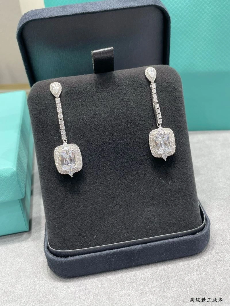 Tiffany Earrings Thermal 253635