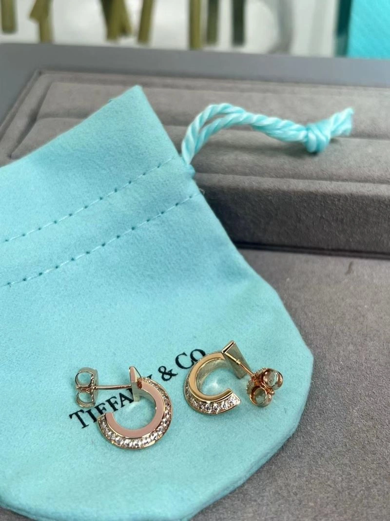 Tiffany Earrings Functional 253375