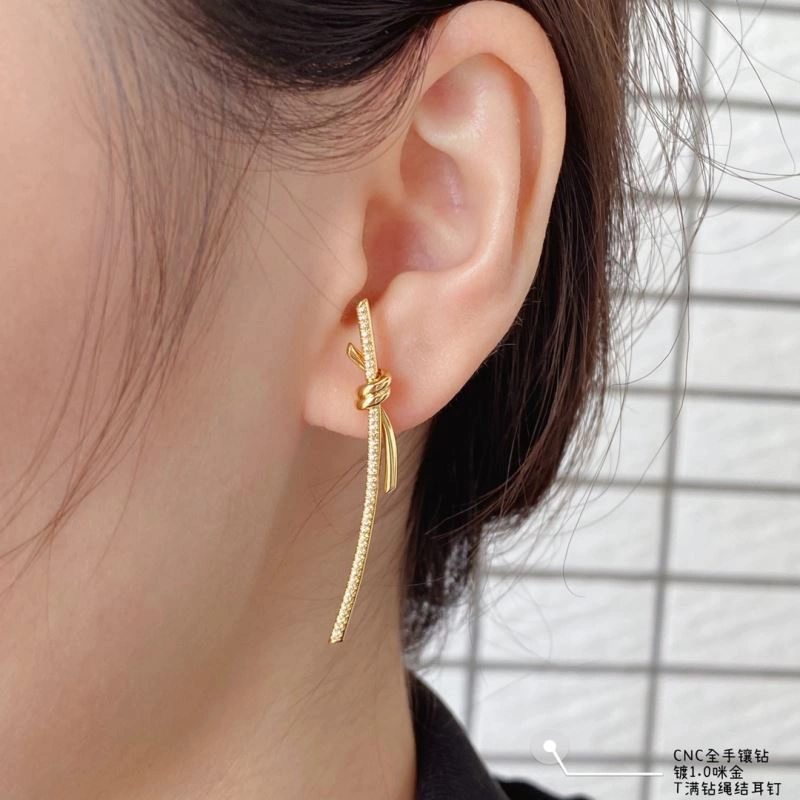 Stylish Tiffany Earrings 253396
