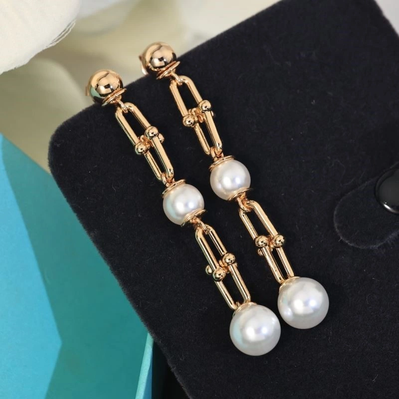 Tiffany Earrings Versatile 253232