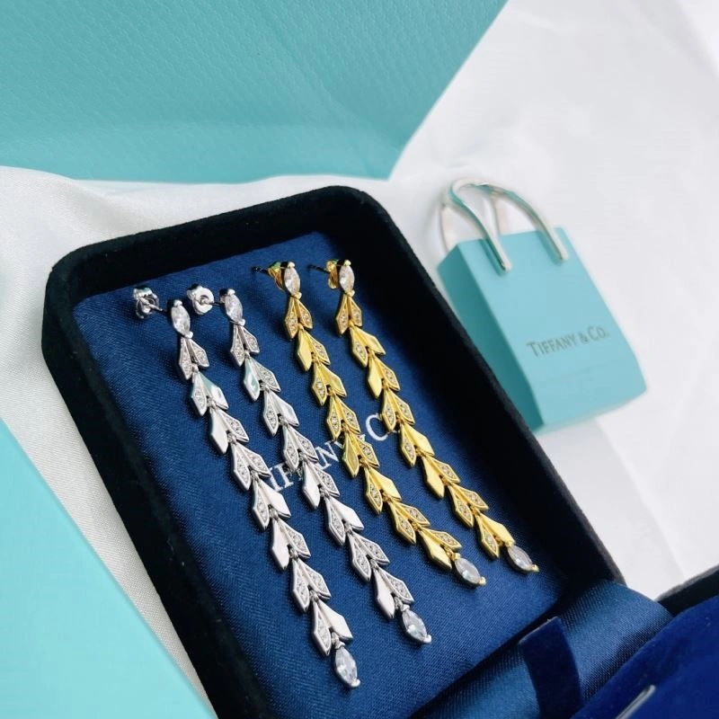 Tiffany Earrings Timeless 253197