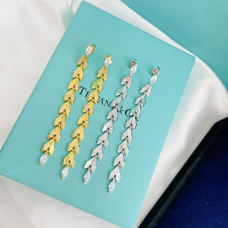 Tiffany Earrings Timeless 253197