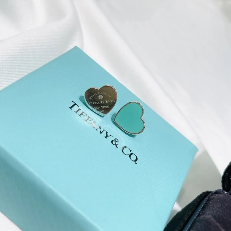 Elegant Tiffany Earrings 253171