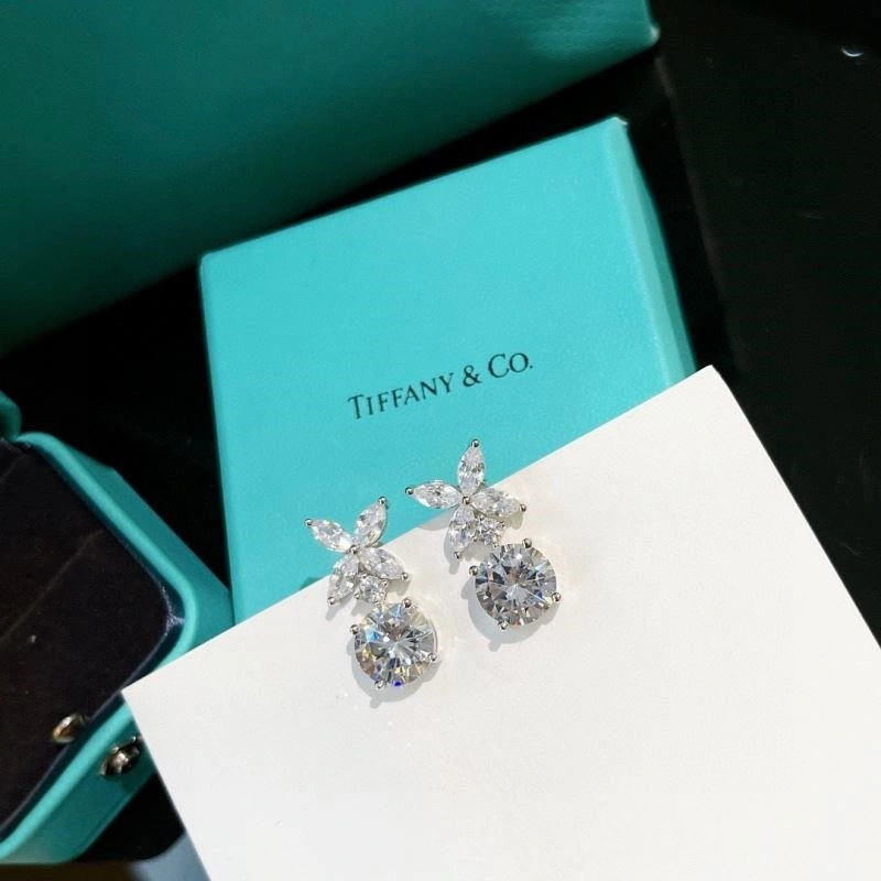 Tiffany Earrings Functional 253168