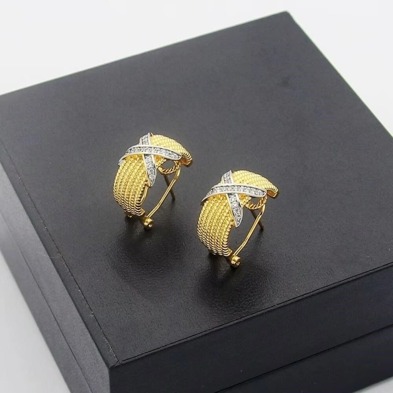 Lightweight Tiffany Earrings 253174