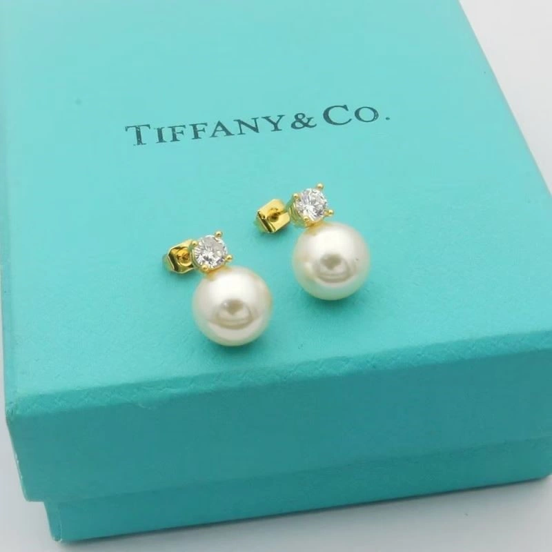 Tiffany Earrings Versatile 253182