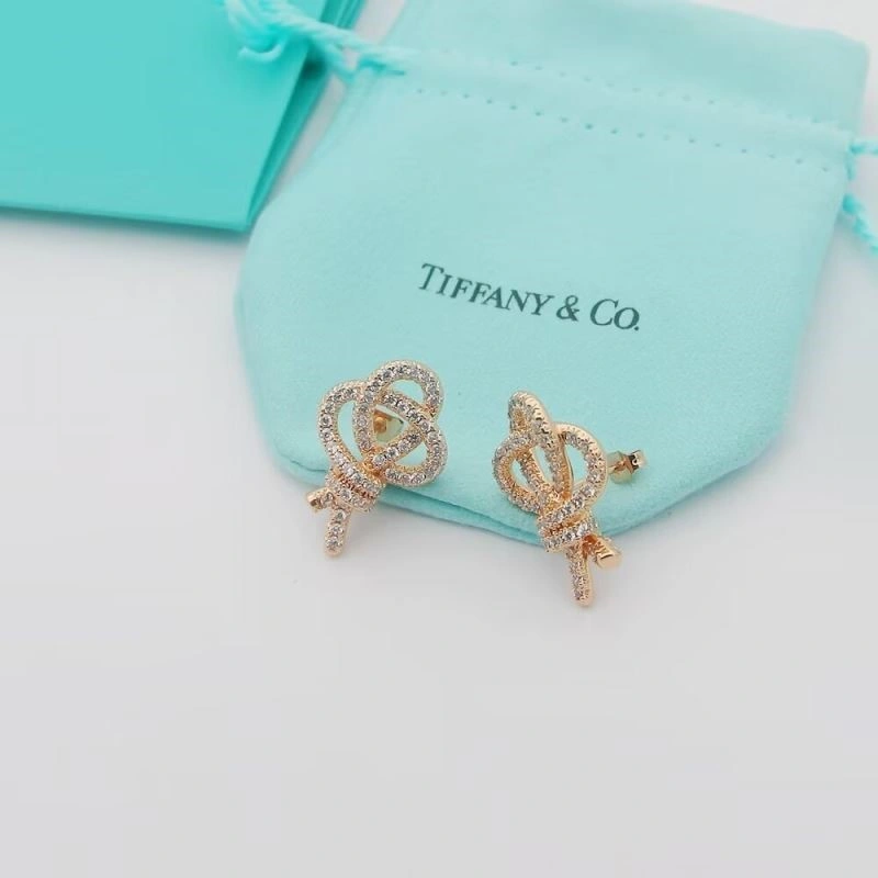 Tiffany Earrings SoftTouch 253158
