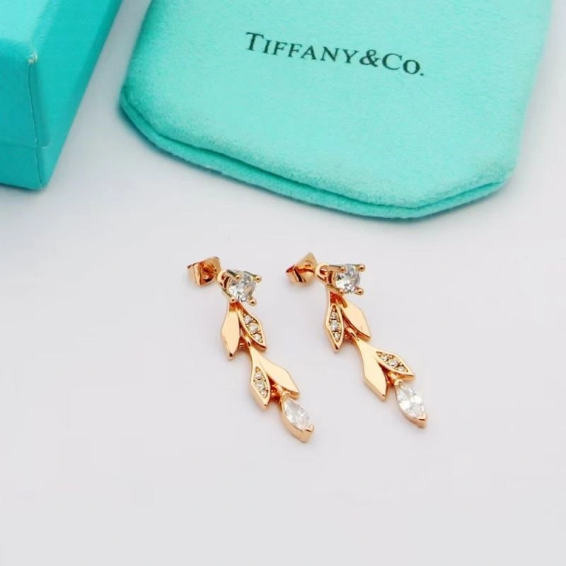 Lightweight Tiffany Earrings 253141